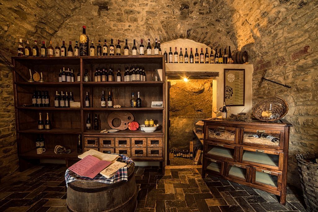 Cerretto Langhe Dimora Storico Romantica Il Sole E La Luna المظهر الخارجي الصورة